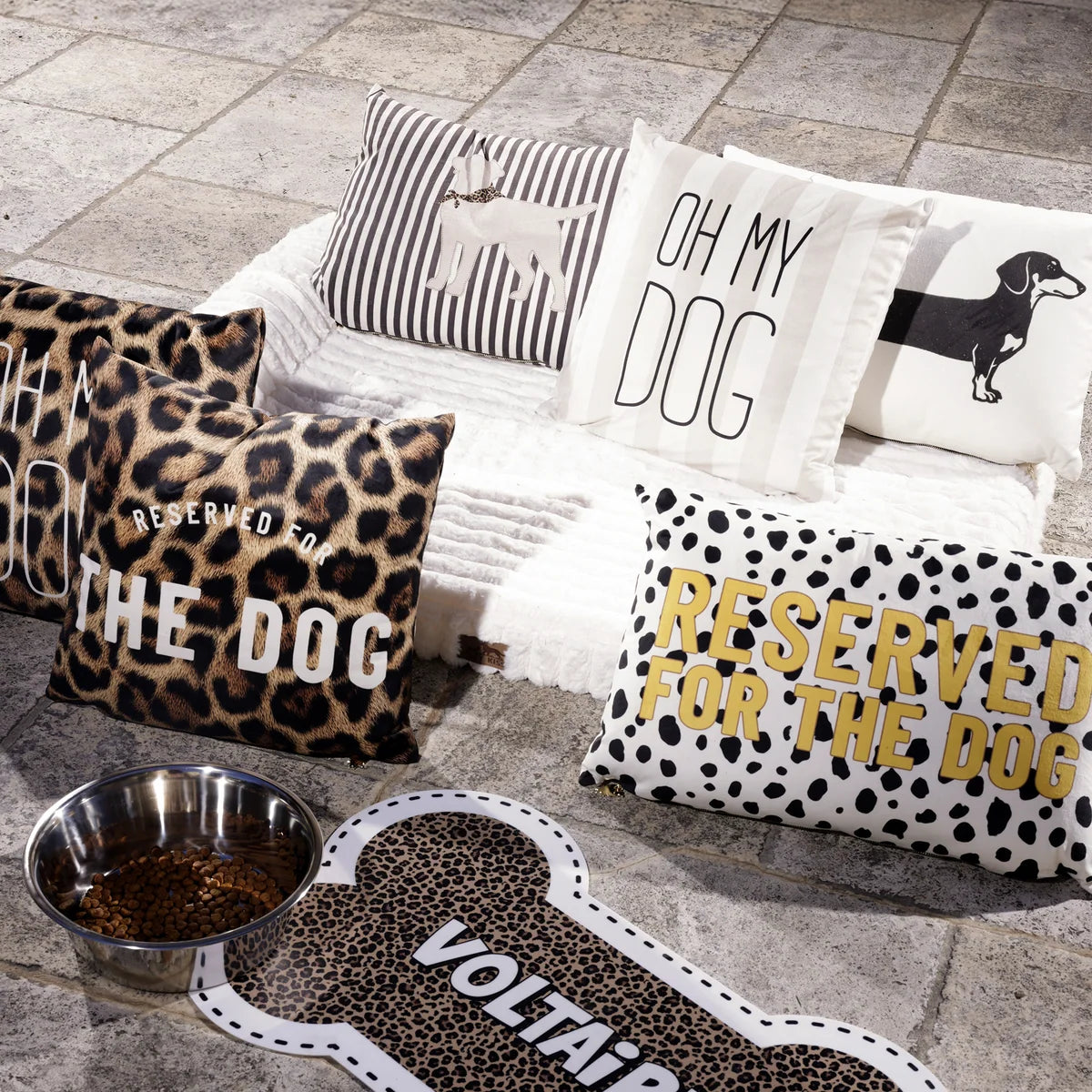COUSSIN VELOURS LABRADOR STRIPES - 40X60CM