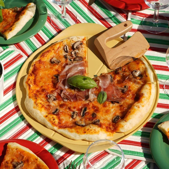 LE FORMIDABLE PLAT A PIZZA - MANGUE
