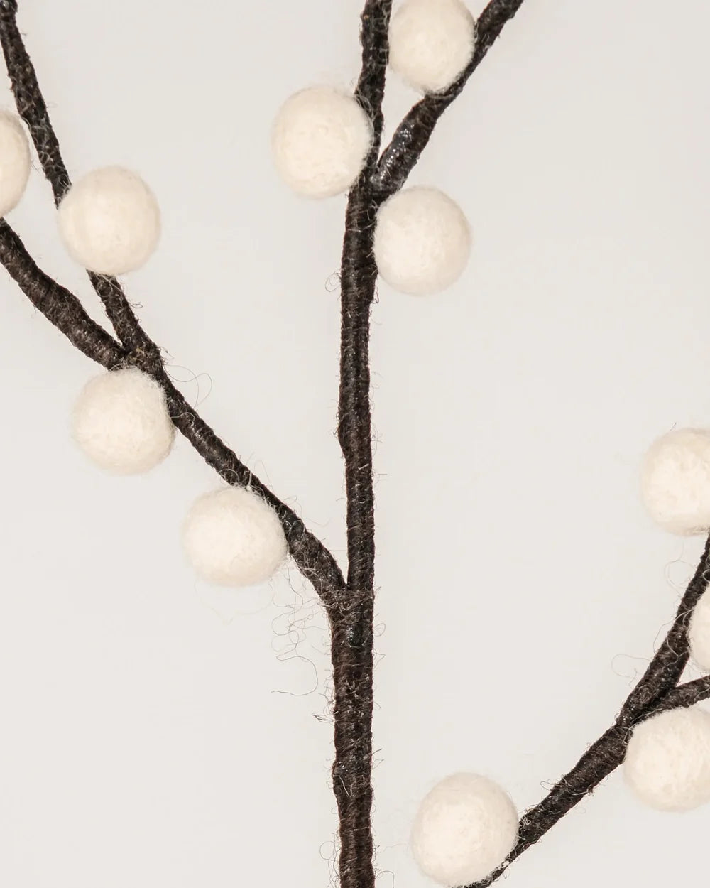 BRANCHE DE BAIES BLANCHES - FEUTRINE