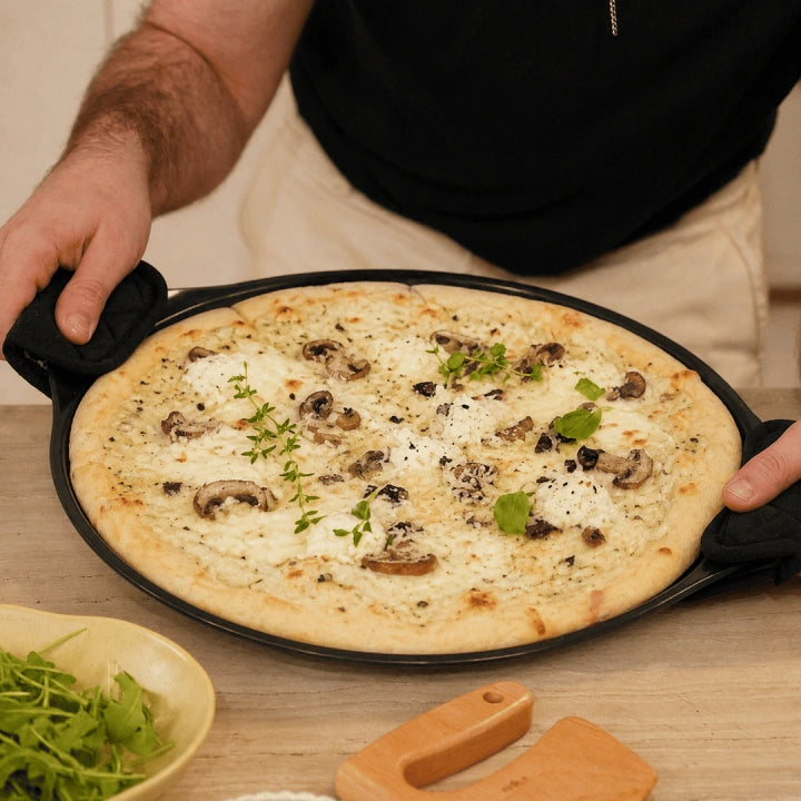 LE FORMIDABLE PLAT A PIZZA - GRAPHITE
